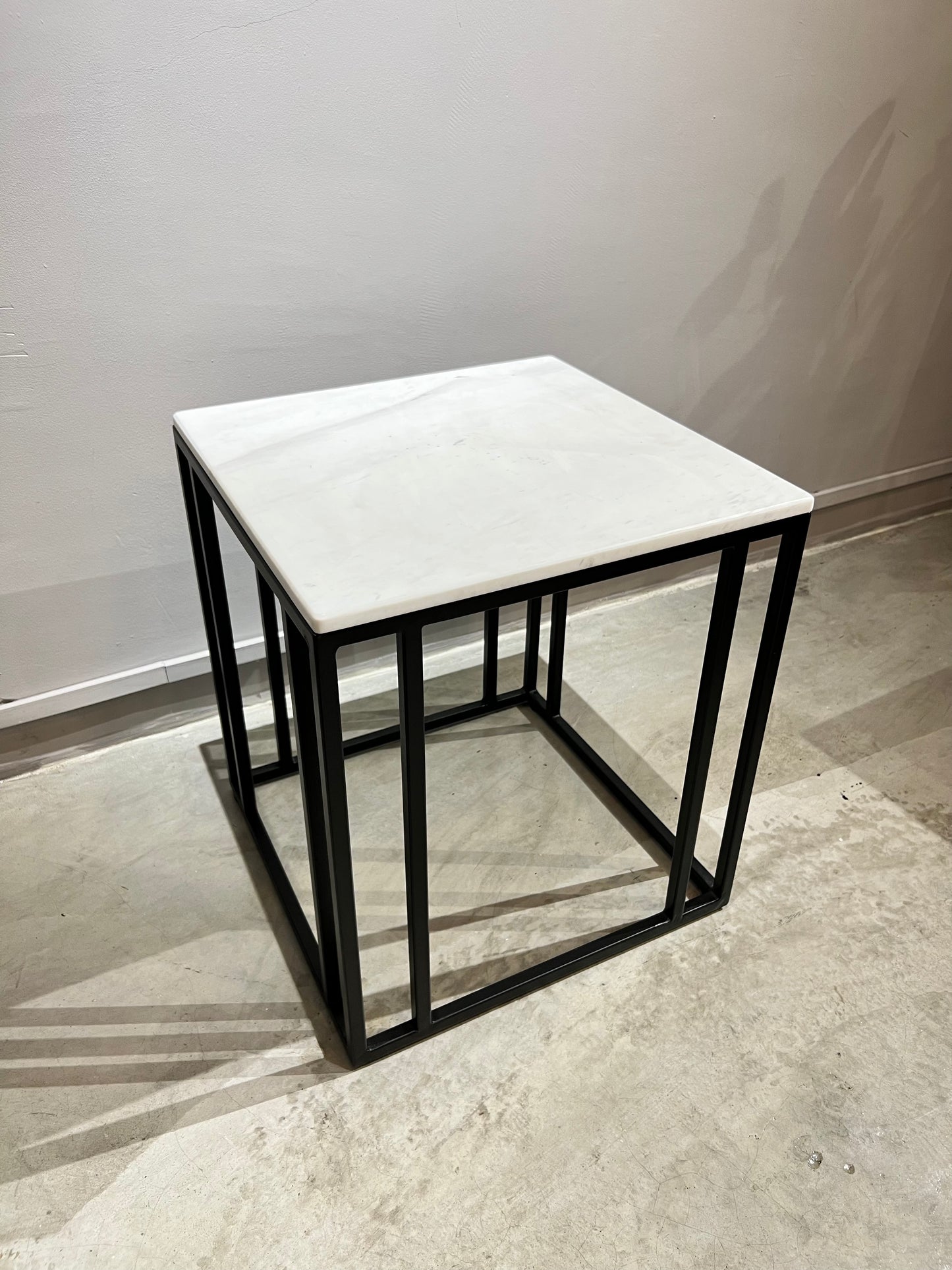 Reka II Side Table